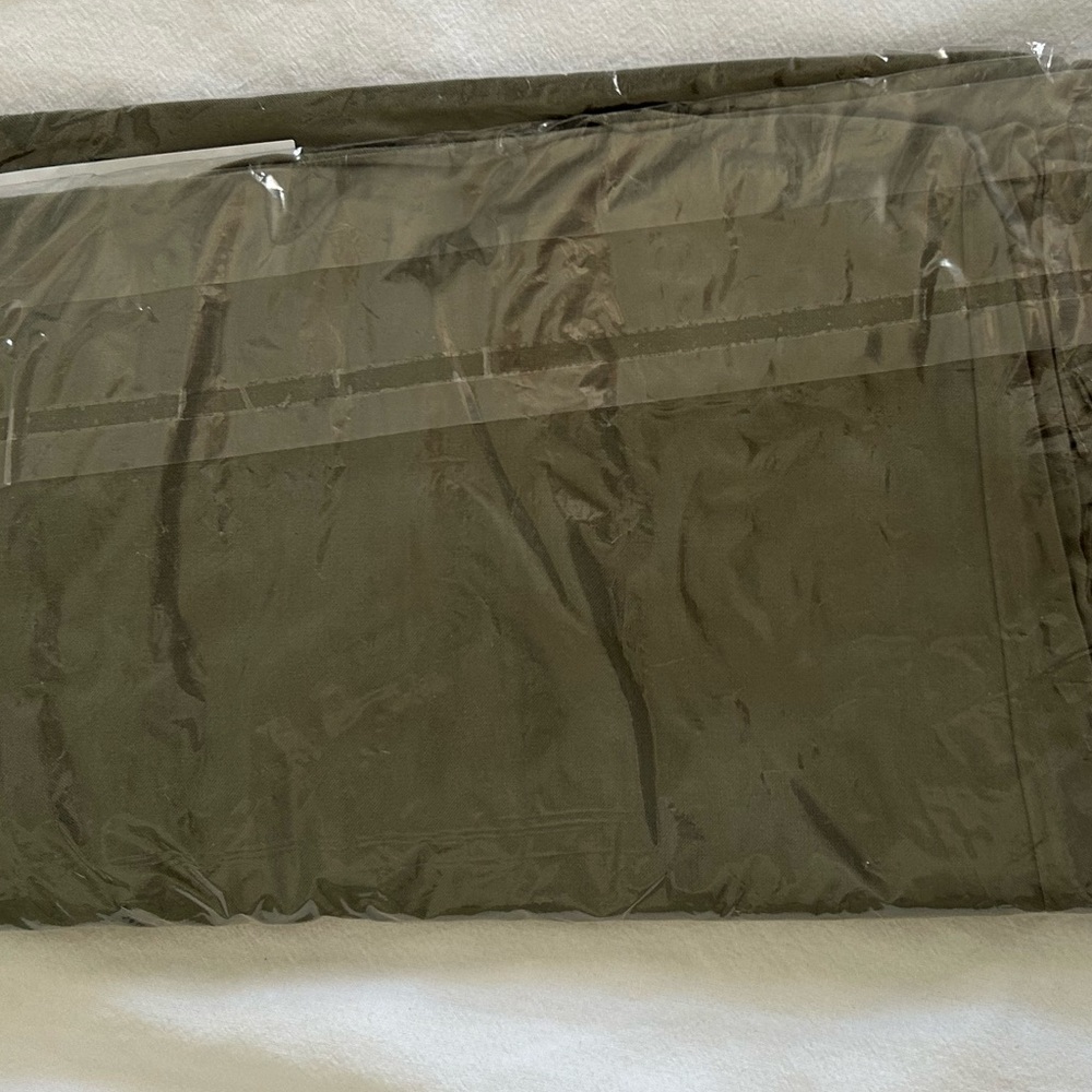 NWOT Olive Coloured Linen Paperbag Pants